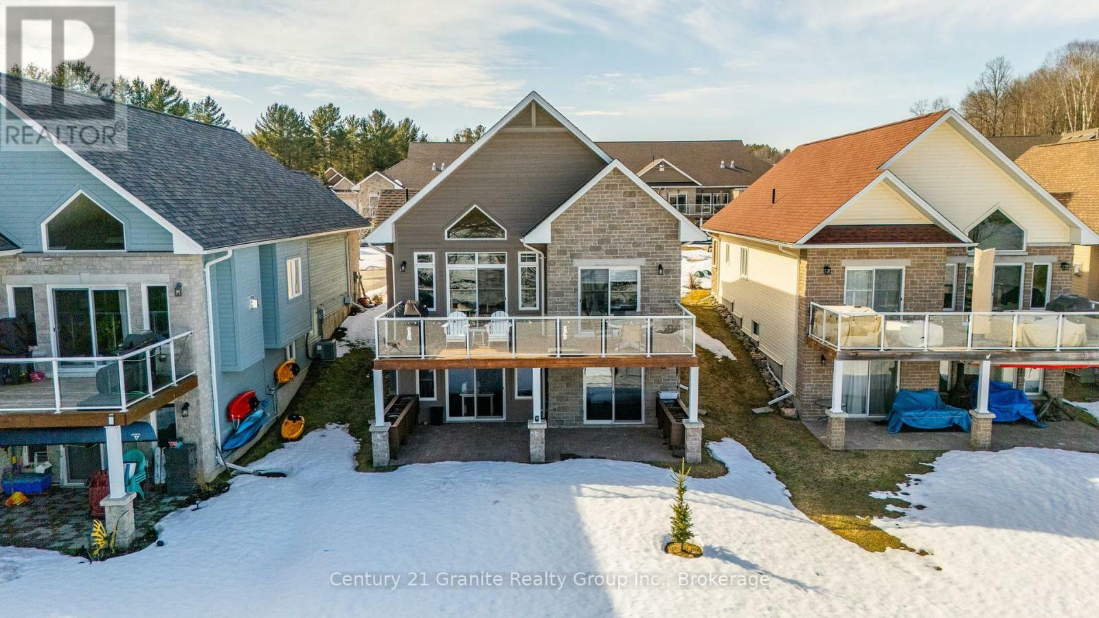 Property Photo: 17 Webb Circle ON K0M 1S0