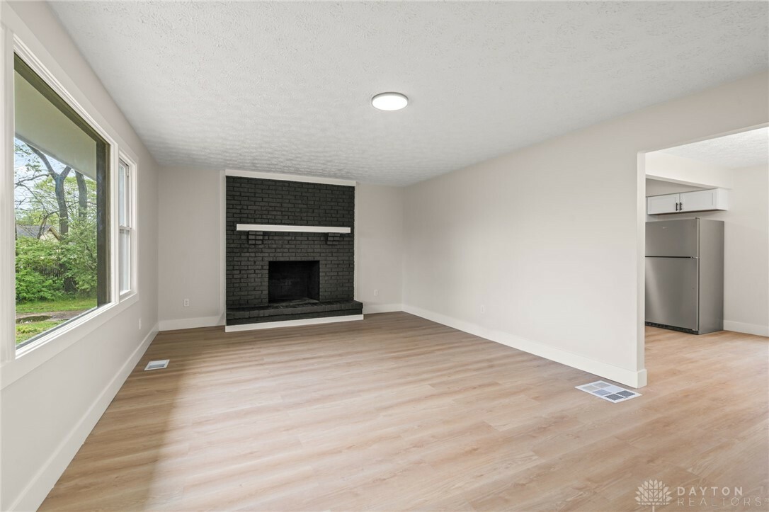 Property Photo: 4652 Little Richmond Road OH 45417