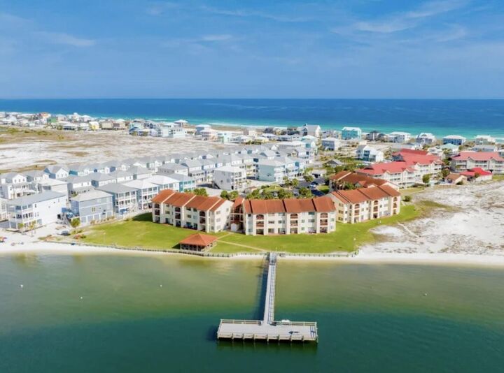 Property Photo:  7453 Sunset Harbor Drive Apt 2-204  FL 32566