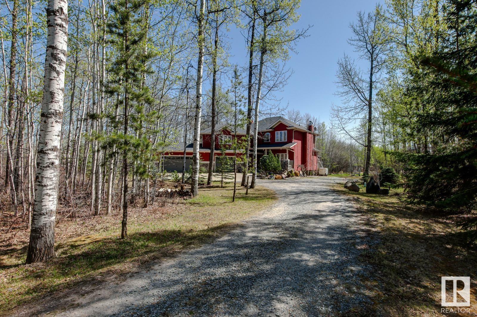 Property Photo: 53522 Rge Road 272 50 AB T7X 3N2