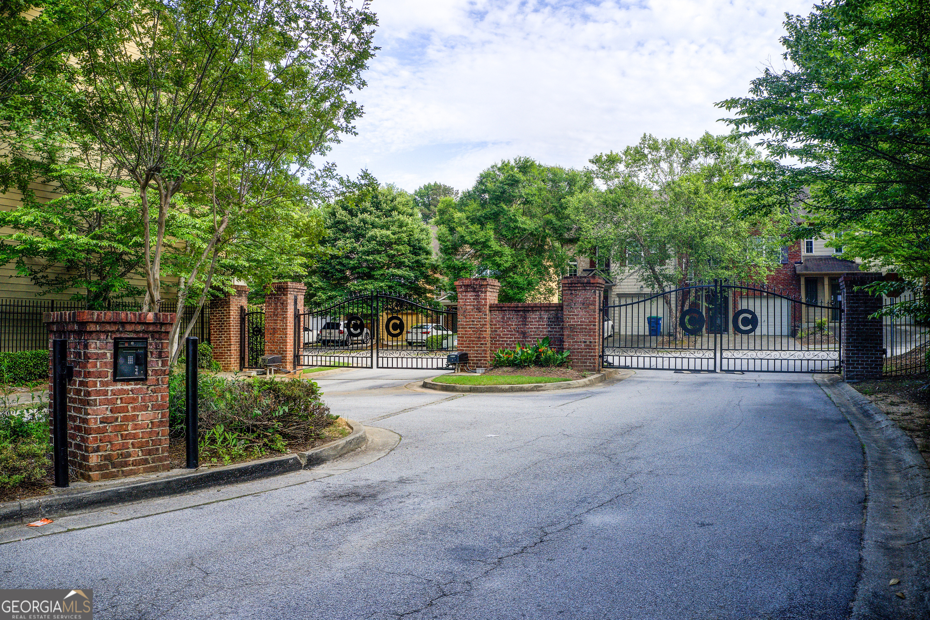 Property Photo: 3622 Utoy Drive SW GA 30331
