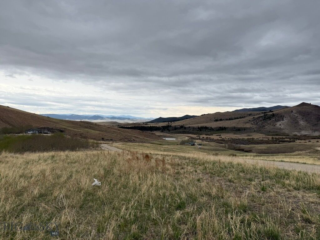 Property Photo: 76 Outlaw Trail MT 59711