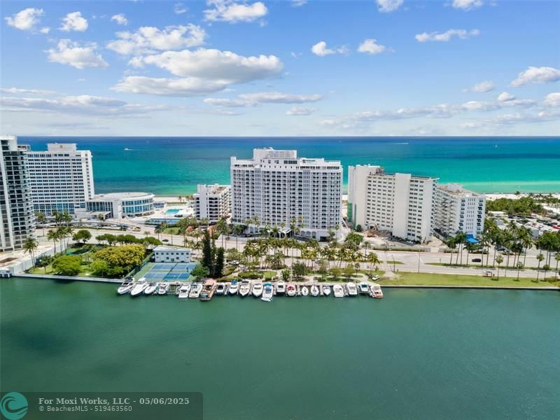 5401 Collins Ave 1226  Miami Beach FL 33140 photo