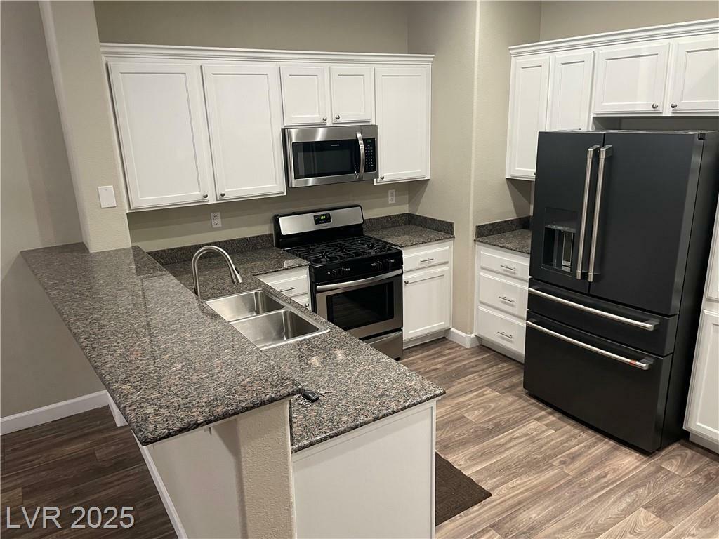 Property Photo: 1525 Spiced Wine Avenue 3105 NV 89074