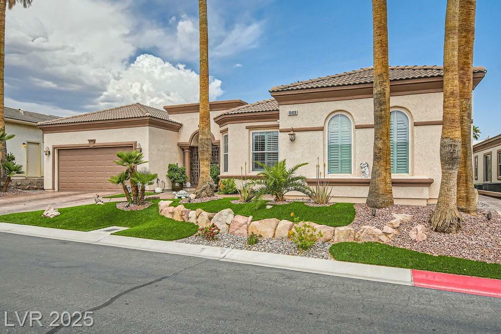 Property Photo: 10408 Mezzanino Court NV 89135