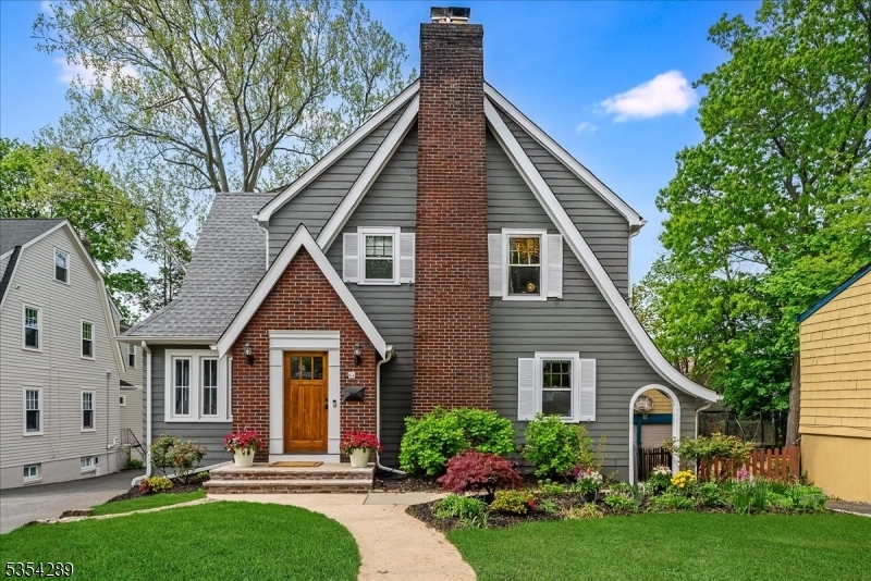 Property Photo:  64 Southern Slope Dr  NJ 07041 