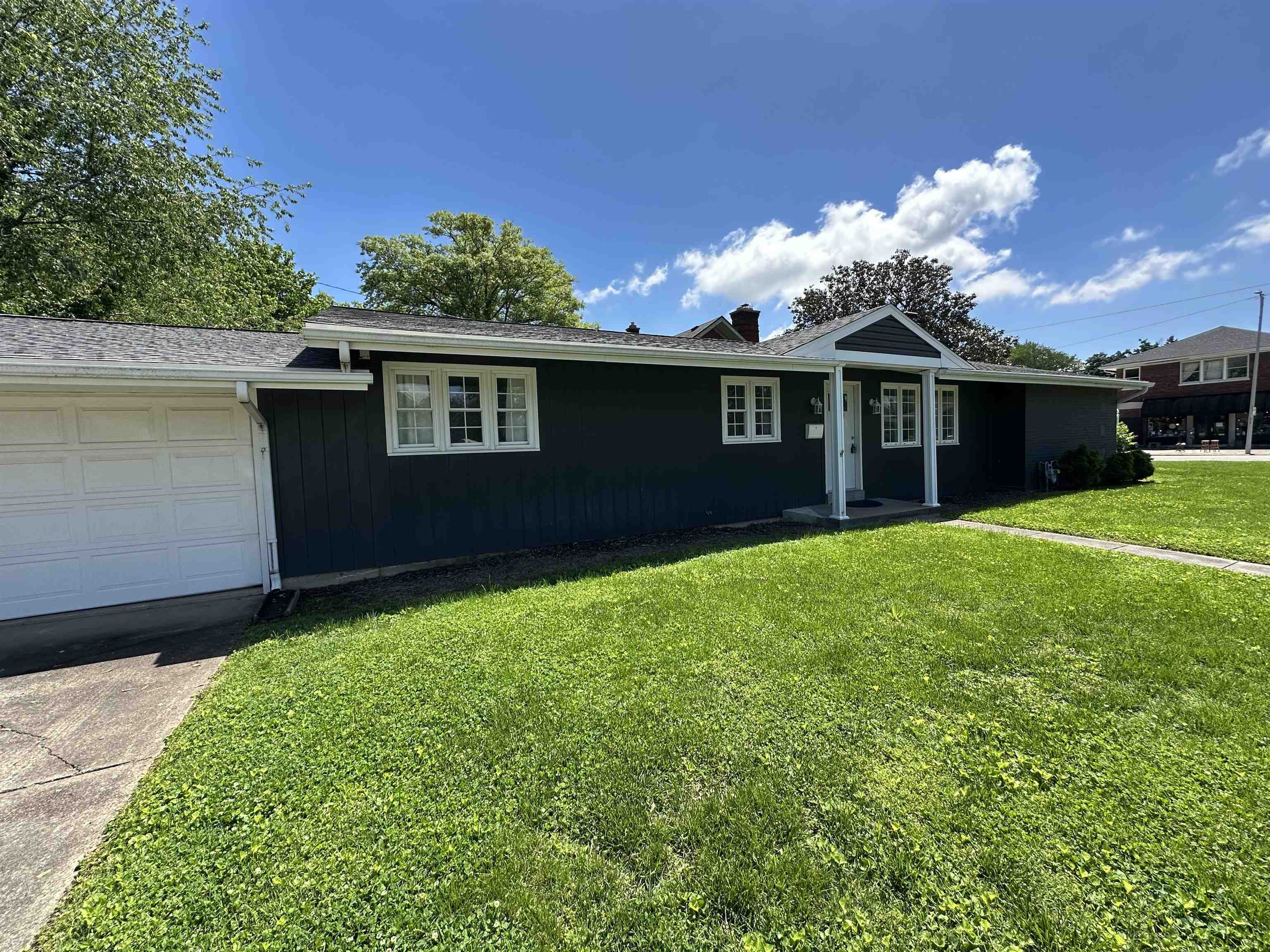 Property Photo: 540 Runnymeade Ave IN 47714