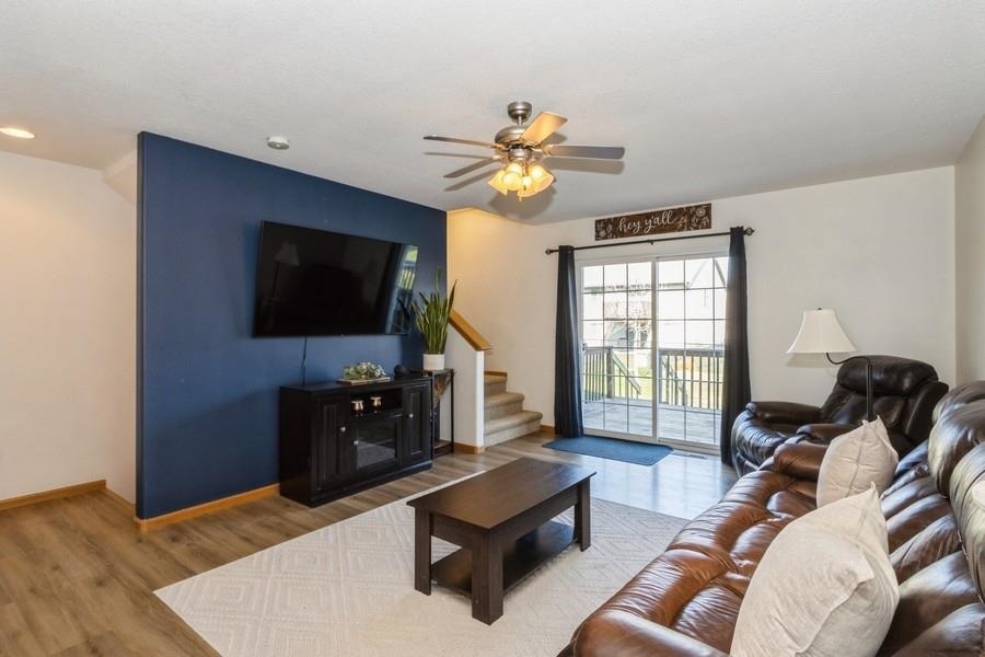 Property Photo:  124 Alydar Dr  IA 52317 