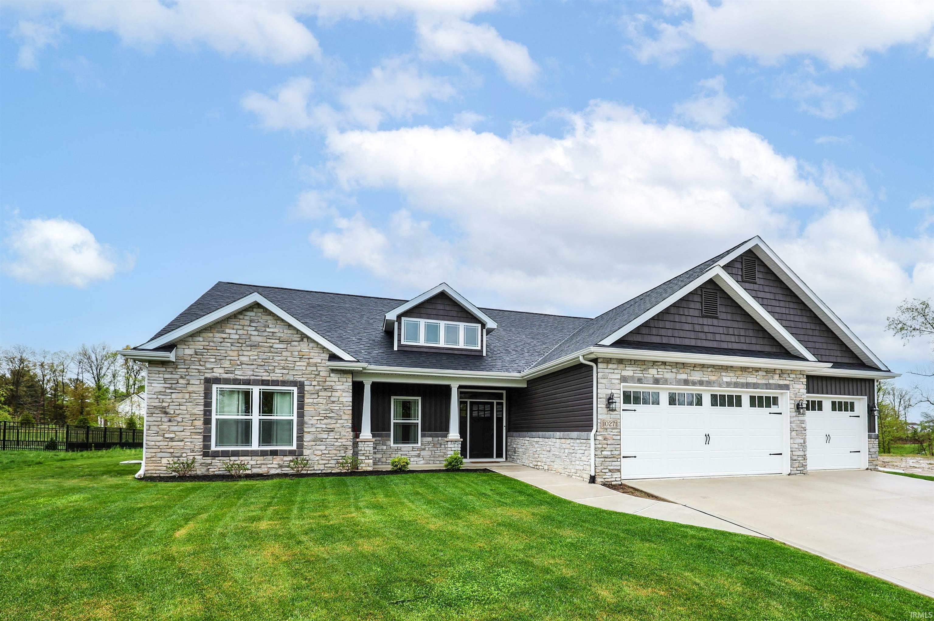 Property Photo: 10271 Chestnut Creek Boulevard IN 46814