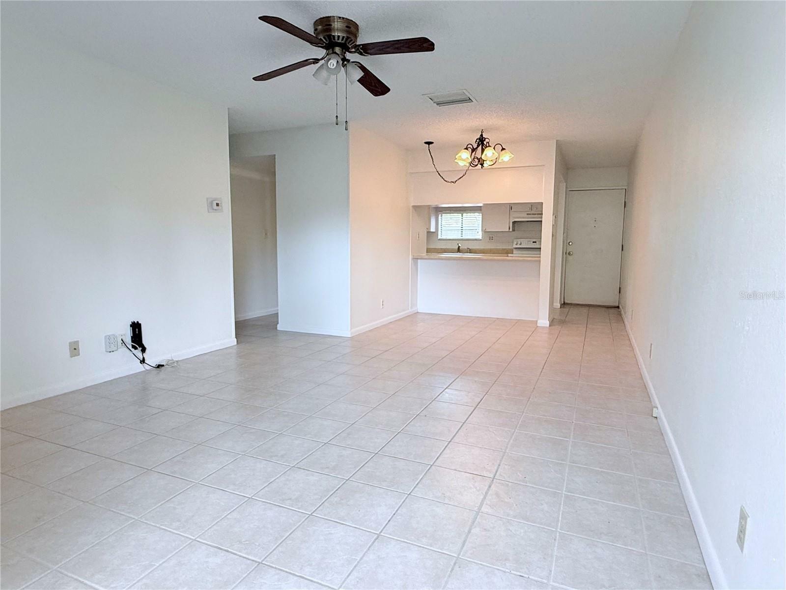 Property Photo: 8608 Lake Isle Drive 169 FL 33637