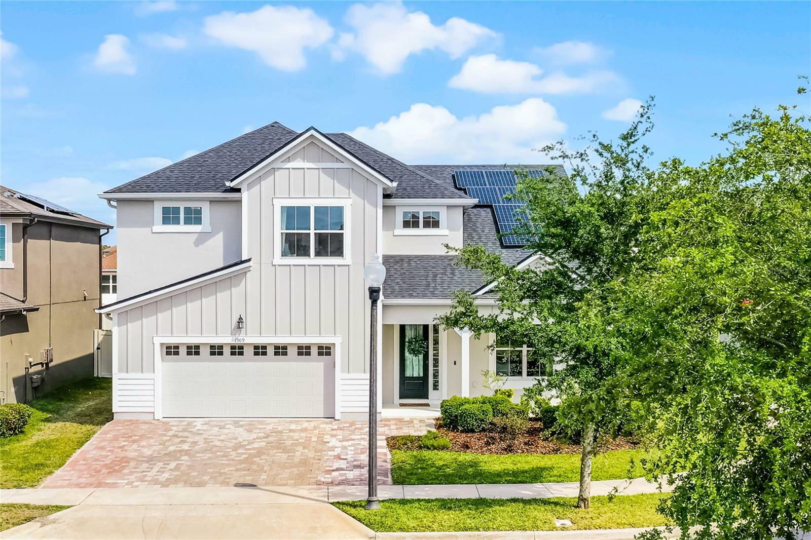 Property Photo: 1909 Donahue Drive FL 34761