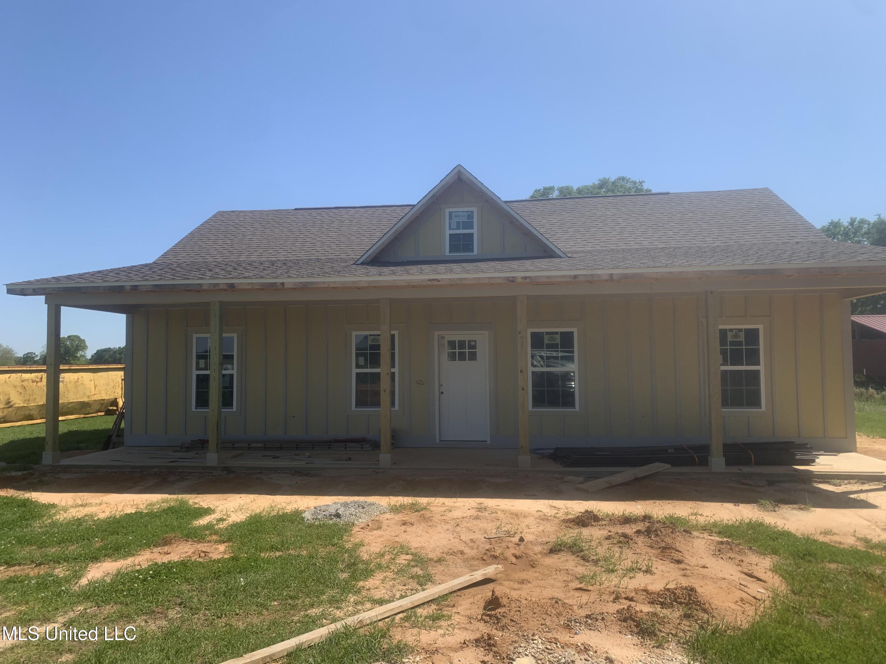 Property Photo: 3185 Tannertown Road MS 39452