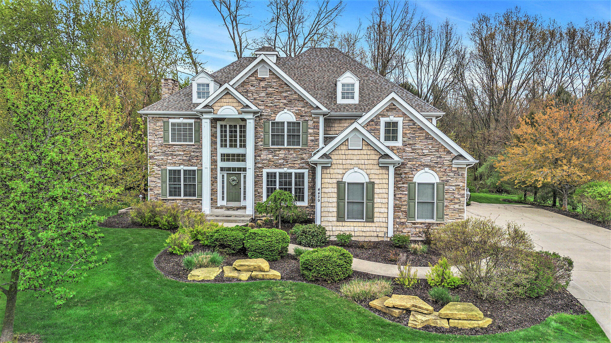 Property Photo: 4429 Preserve Place MI 49127