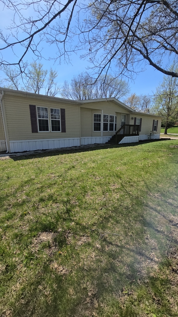 Property Photo: 8818 Triple Lakes Road IL 62239