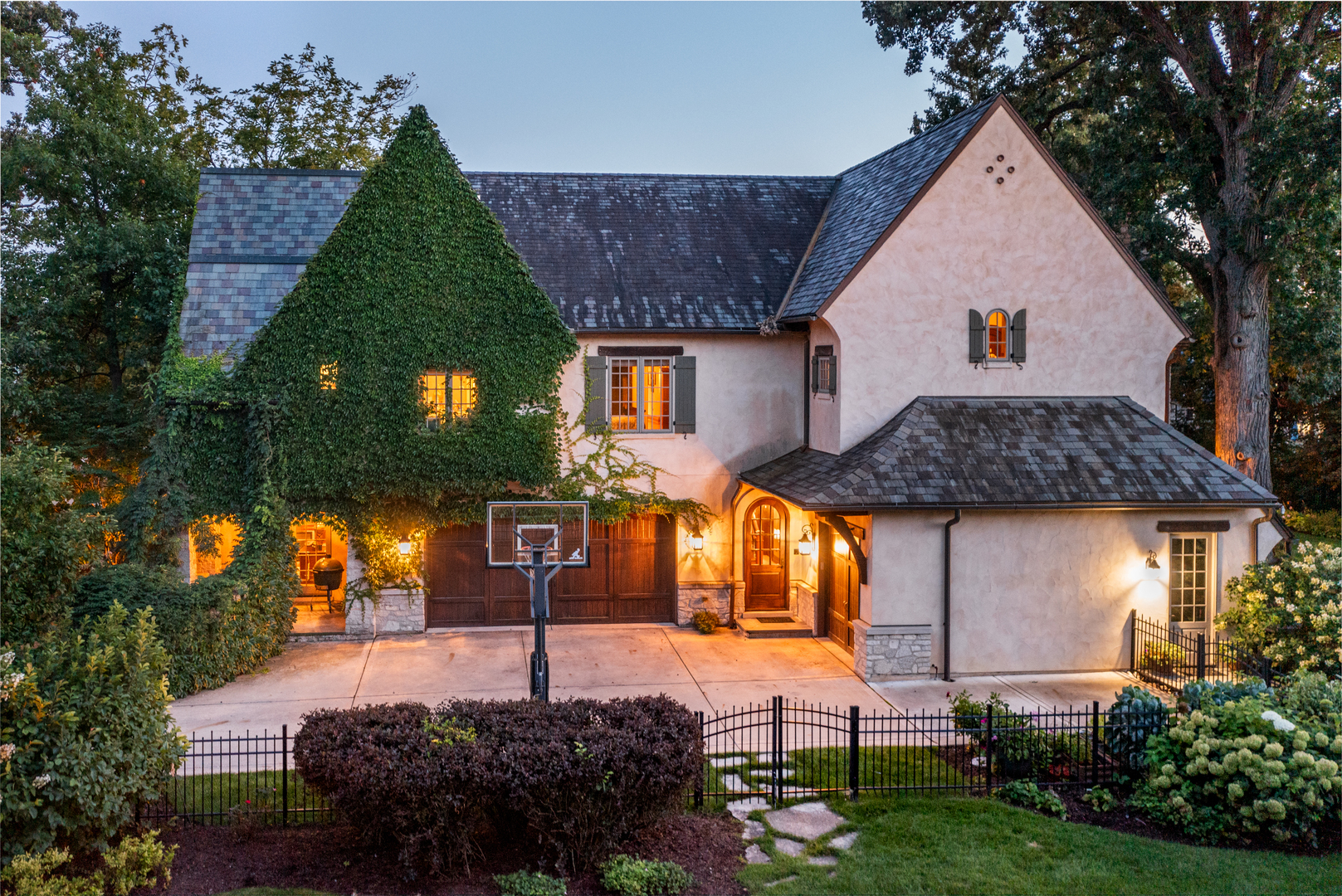 Property Photo: 21 Forest Avenue IL 60540