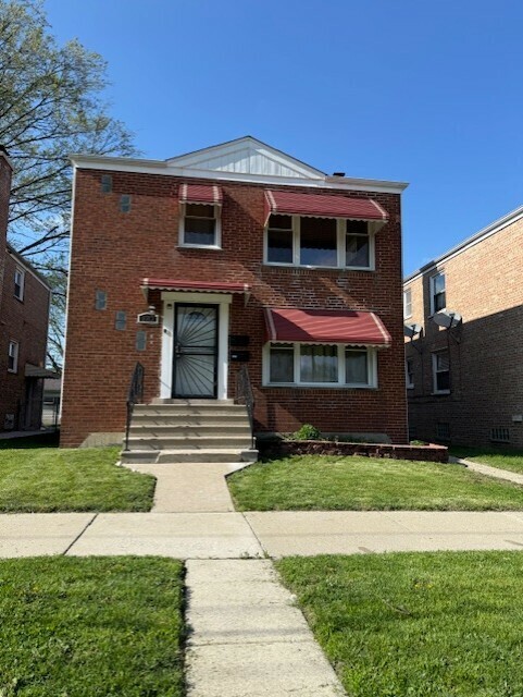 Property Photo: 3313 Jackson Street IL 60104