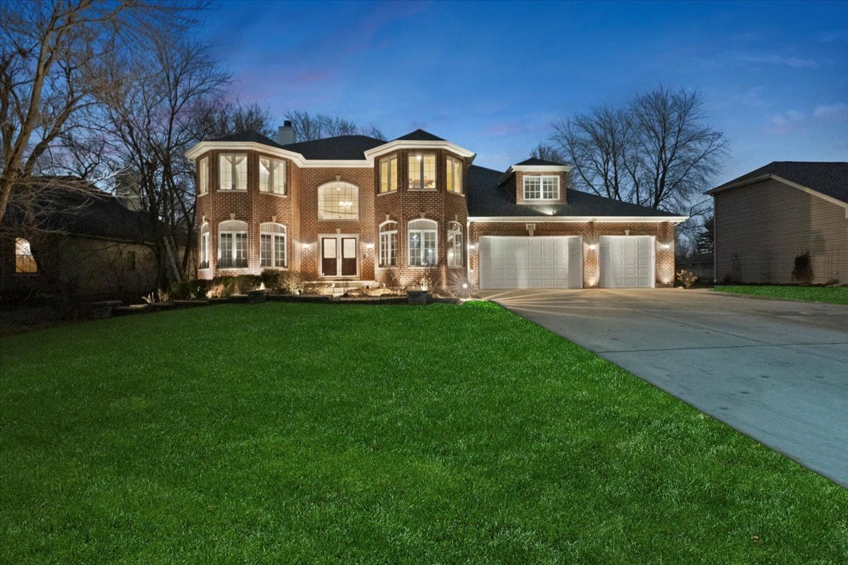 Property Photo: 325 Williams Street IL 60172