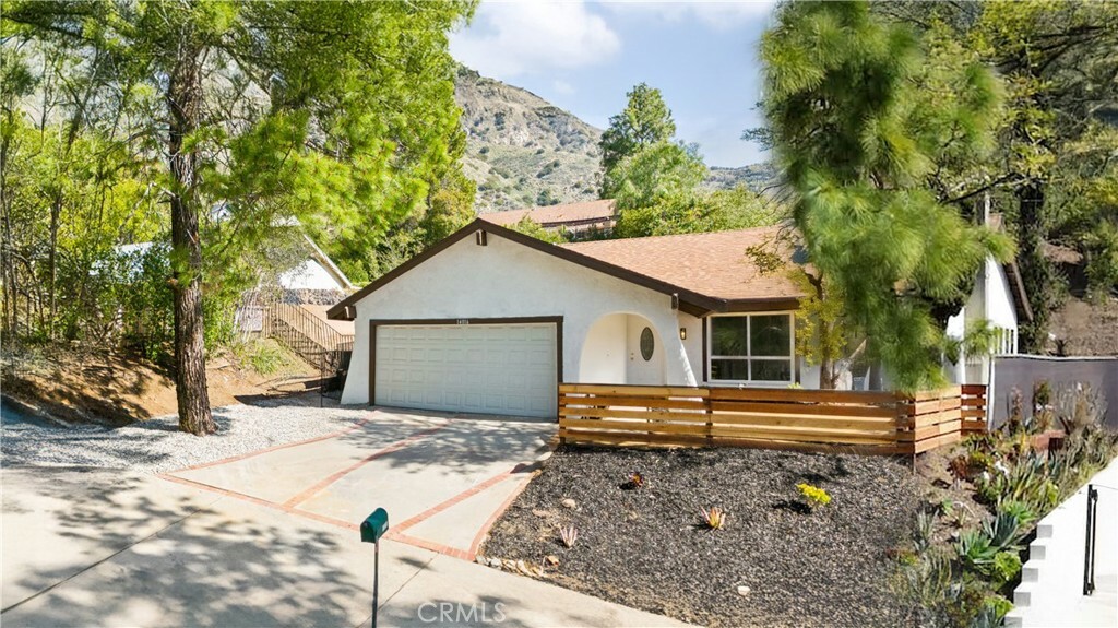 Property Photo: 14016 Candlewood Drive CA 91342