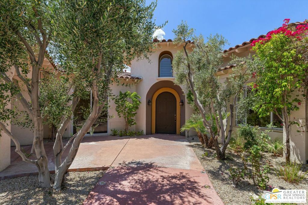 Property Photo: 1347 Culver Place CA 92262