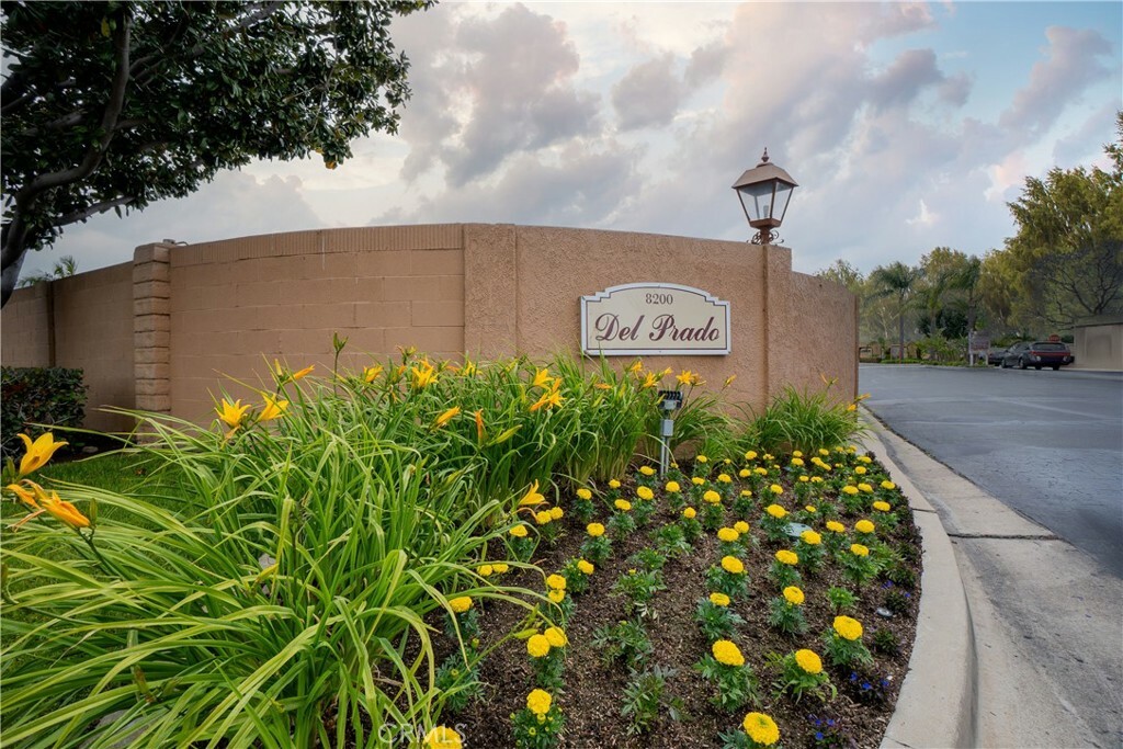 Property Photo: 8200 Bolsa Ave 47 CA 92655