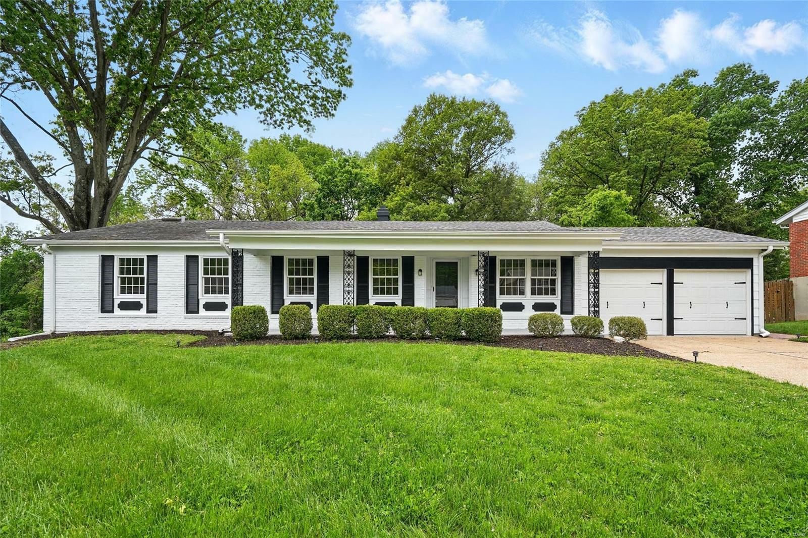 13106 Dartagnan Court  St Louis MO 63141 photo