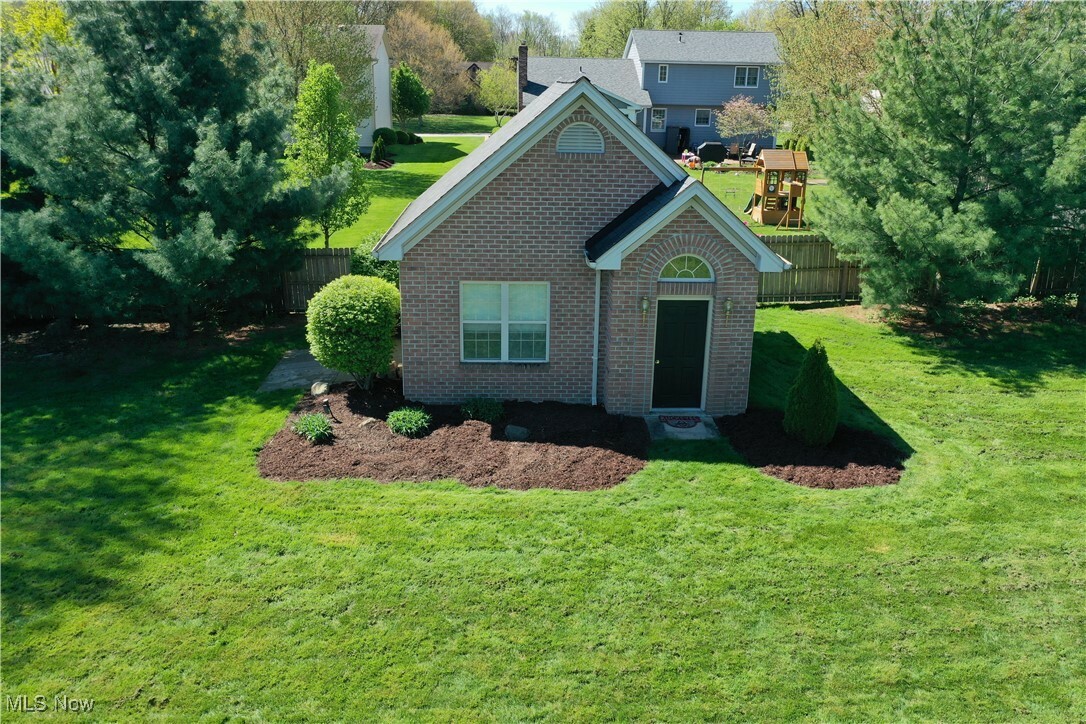 Property Photo: 7966 Meadowbrooke Trail OH 44514