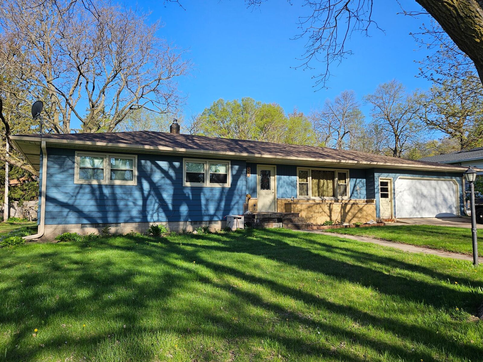 Property Photo: 523 7th Street WI 54022