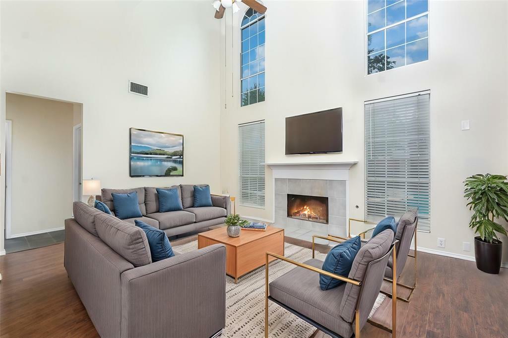Property Photo: 3607 Creekview Court TX 75071
