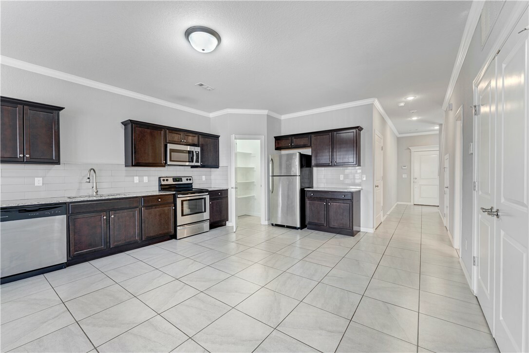 Property Photo:  2769 W Kilimanjaro Way  AR 72758 