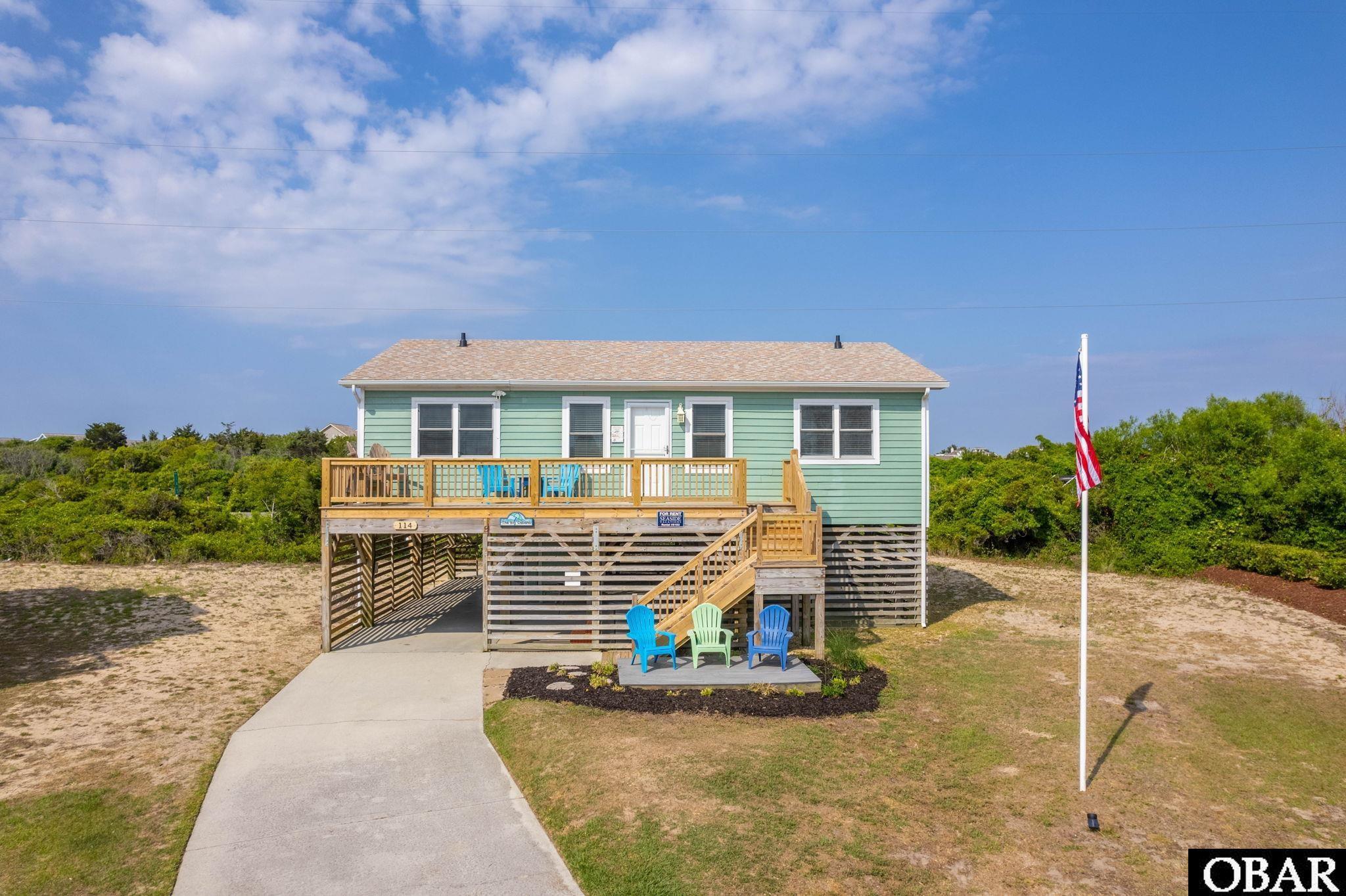 Property Photo: 114 E West Hawks Nest Court NC 27959