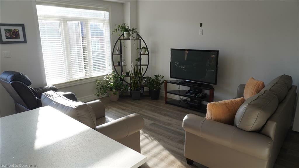 Photo de la propriété: 879 Edinburgh Drive ON N4T 0N6