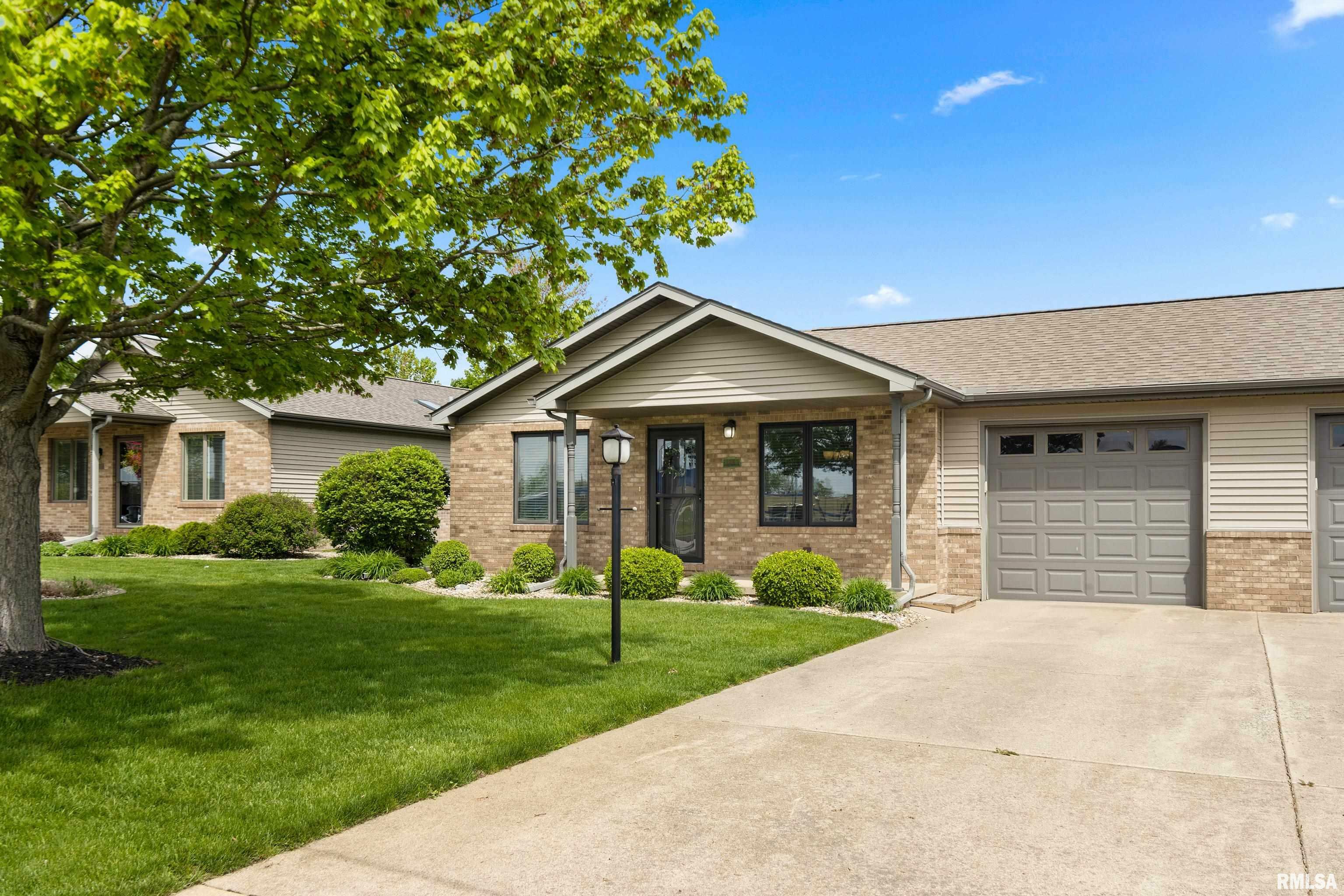 Property Photo: 1263 Newcastle Road IL 61571