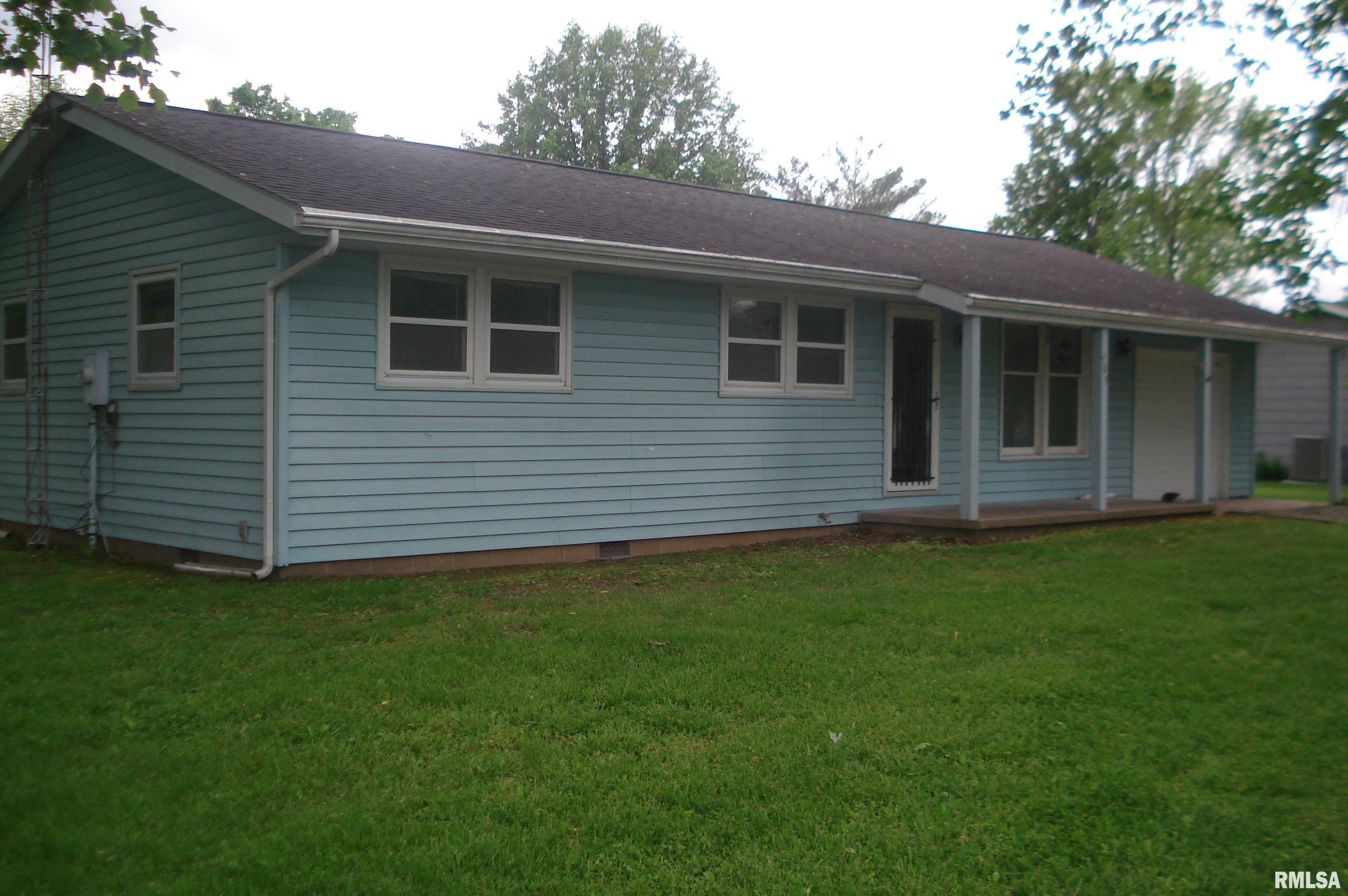 Property Photo: 505 E Jackson Street IL 62924