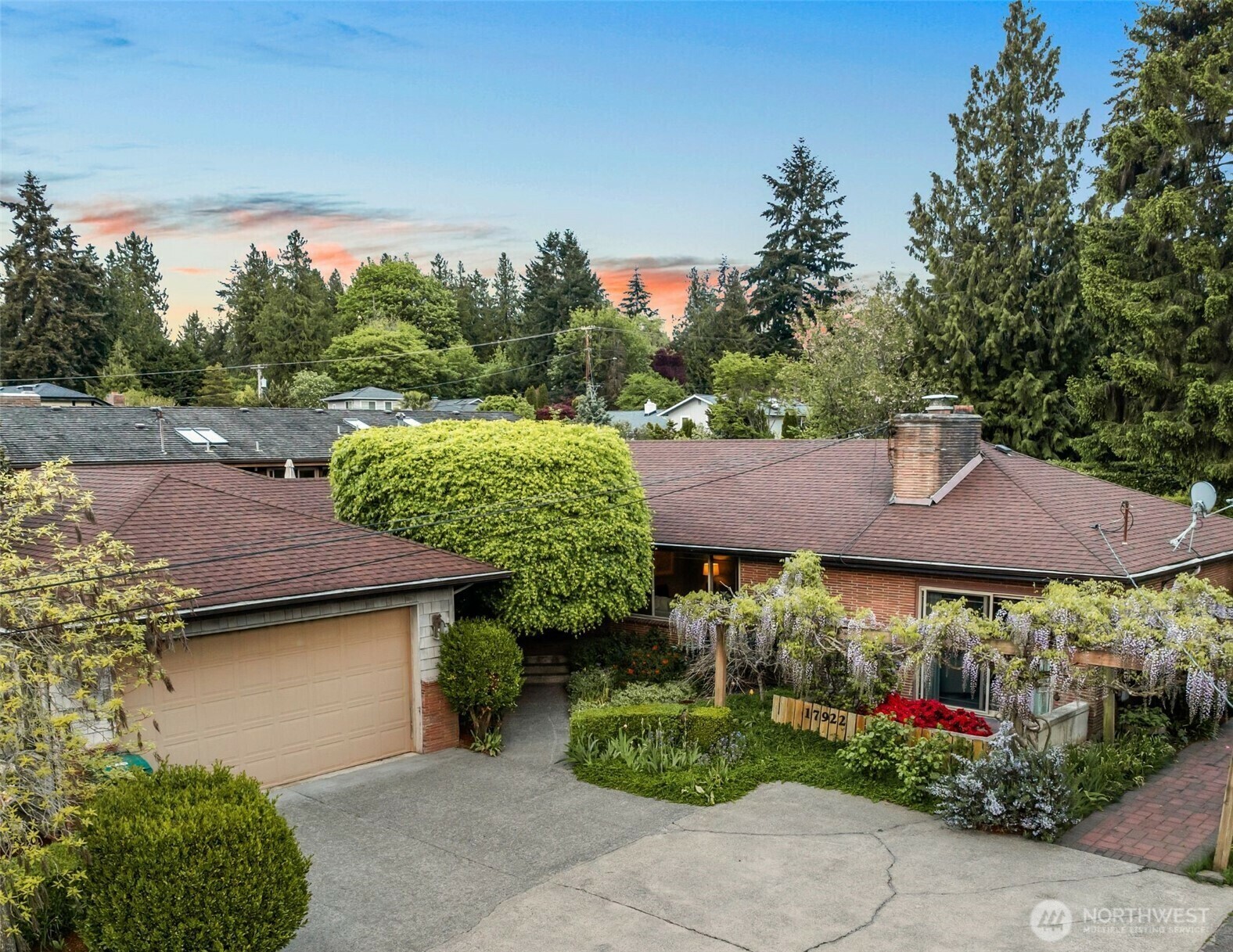 Property Photo: 17922 Marine View Drive SW WA 98166