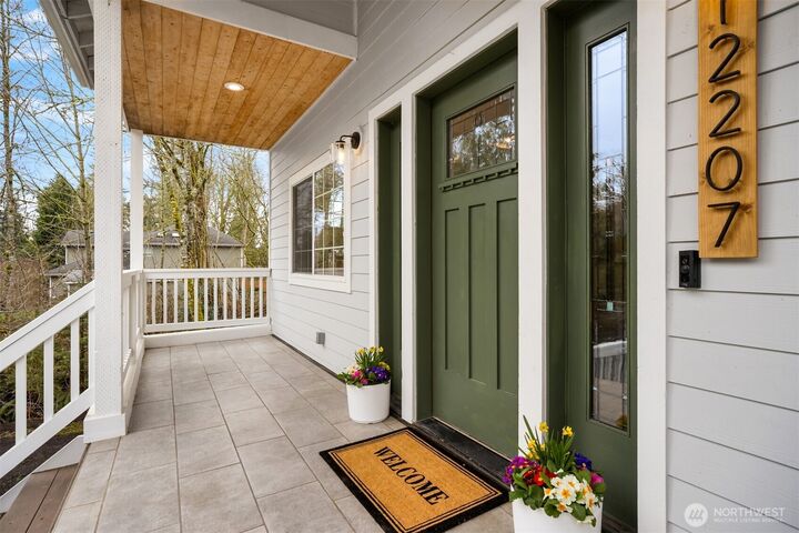 Property Photo: 12207 156th Avenue SE WA 98059