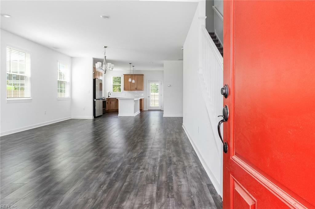 Property Photo: 411 Middleton Way VA 23322