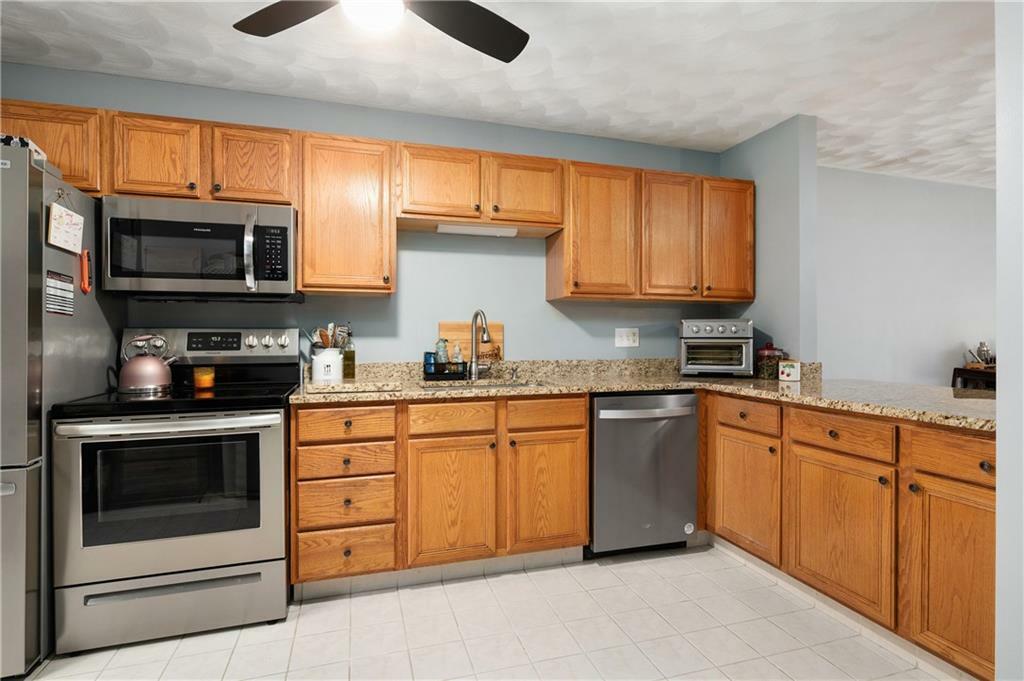 Property Photo: 5 Wake Robin Road 3602 RI 02865