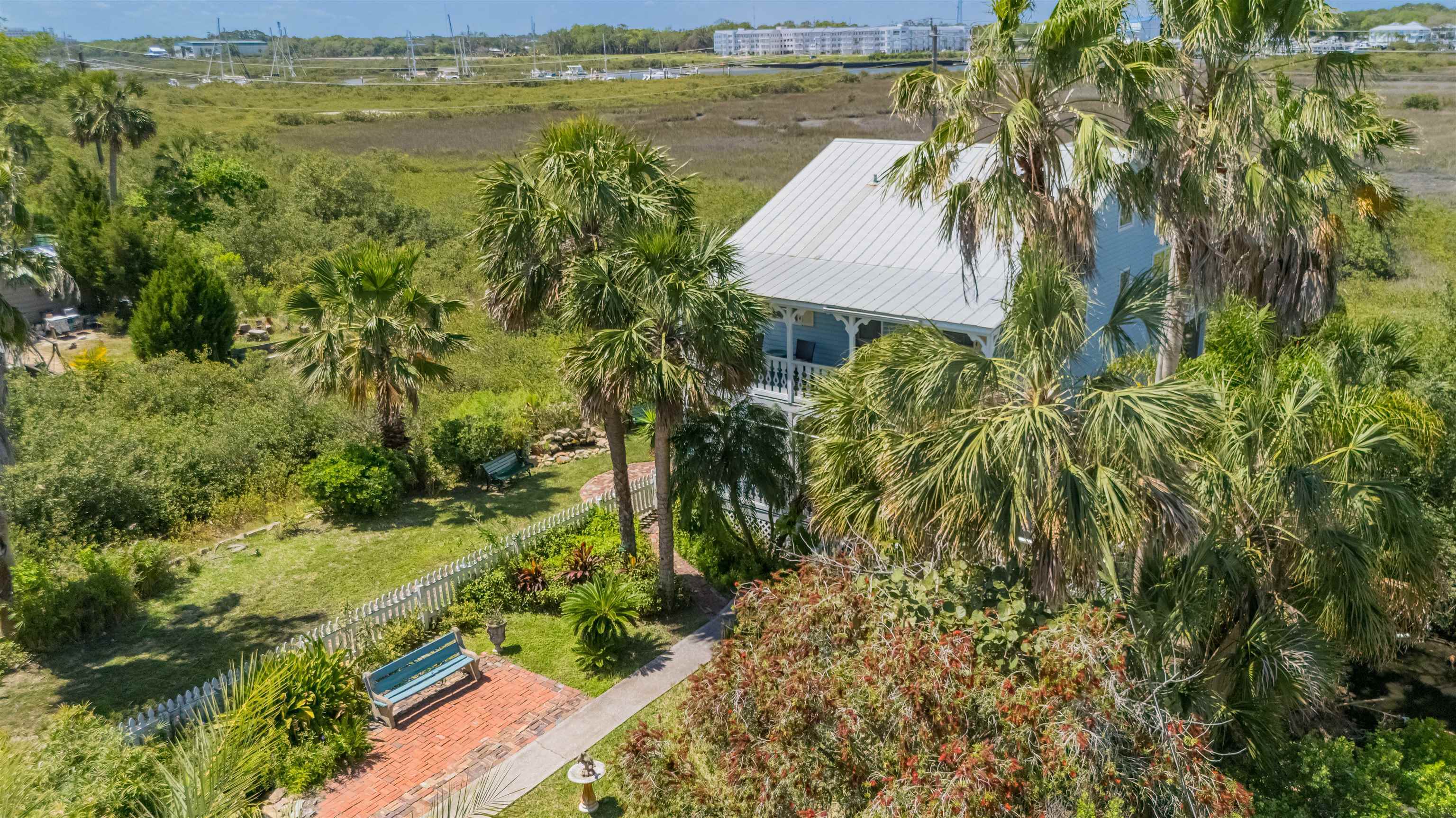 Property Photo: 232 Riberia St FL 32084