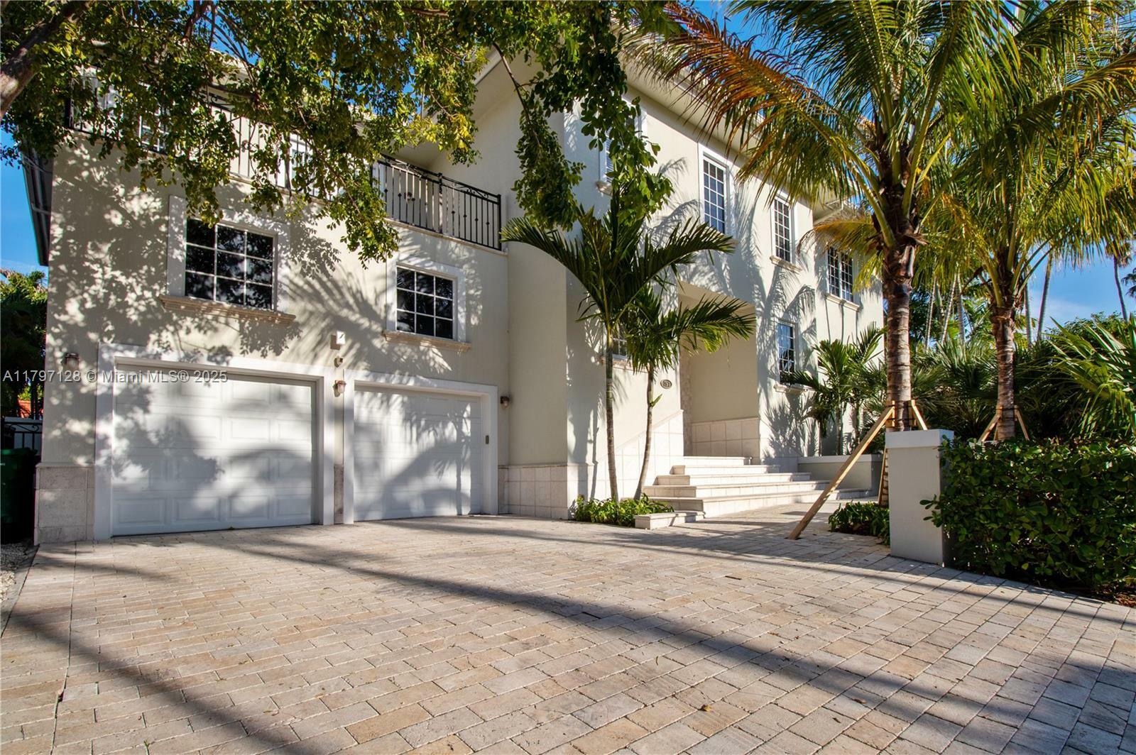 Property Photo: 797 Ridgewood Rd FL 33149