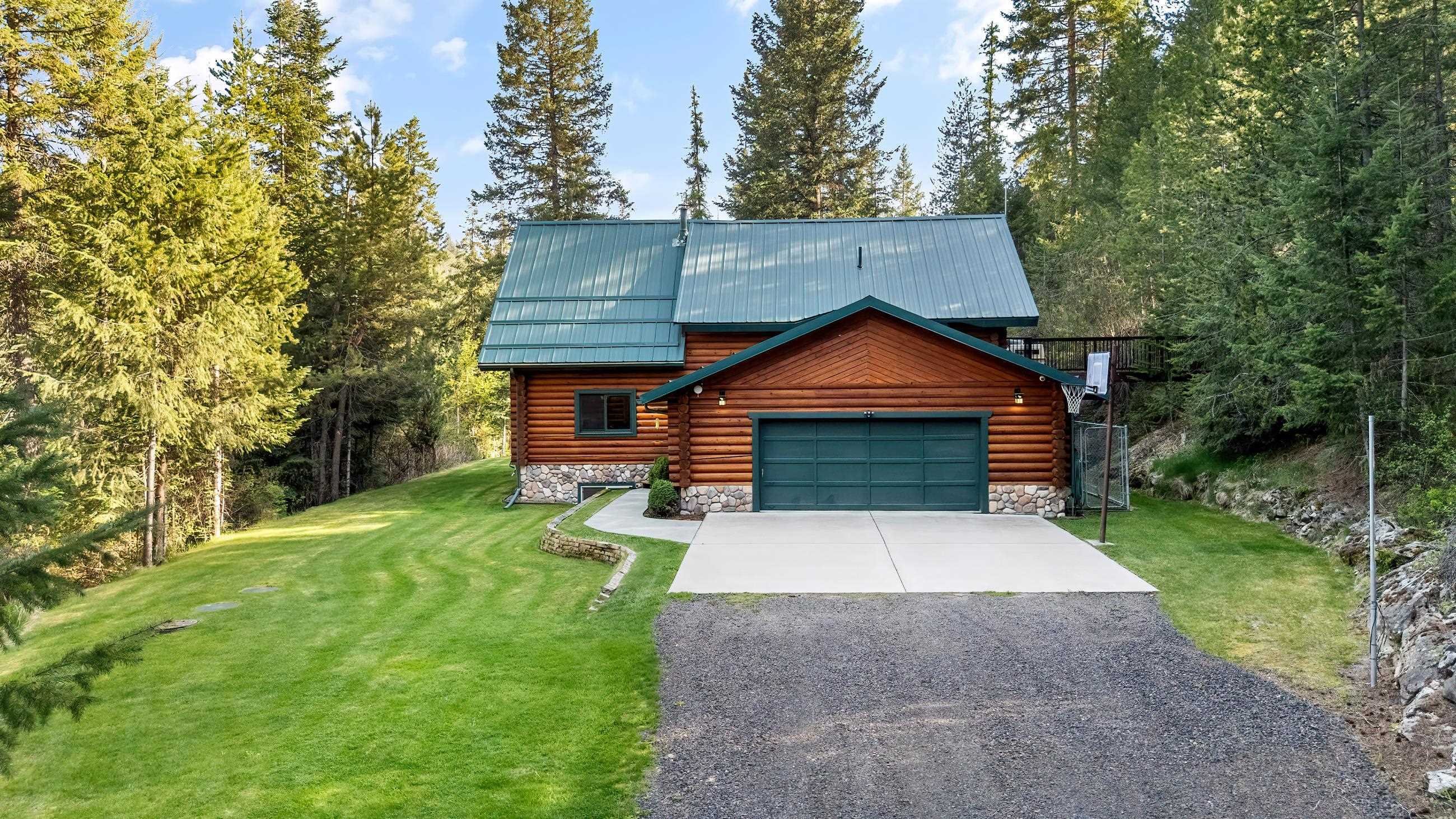 Property Photo: 21115 N Mt Spokane Park Dr WA 99021