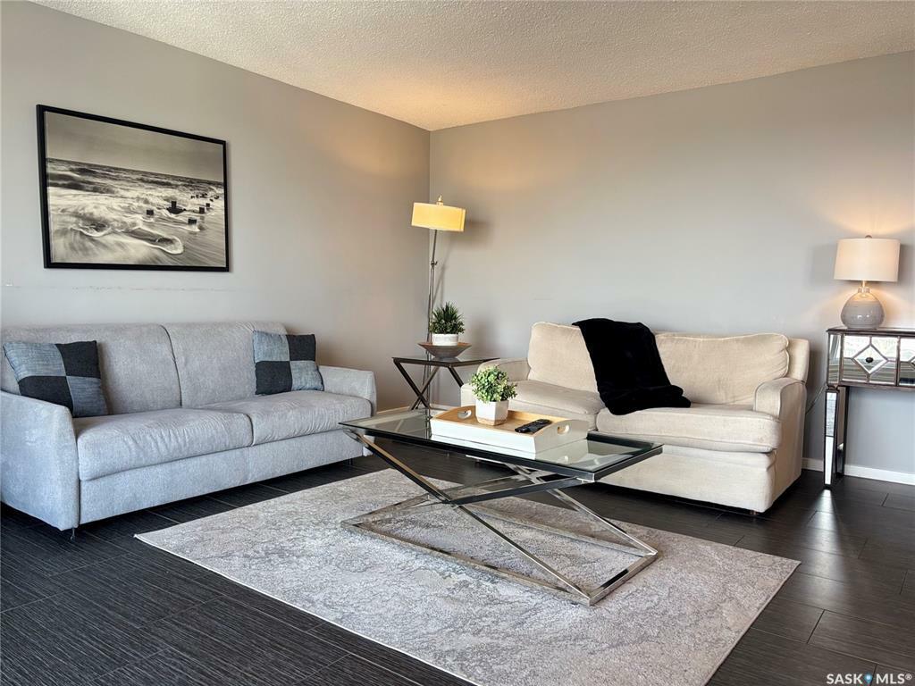 Property Photo: 320 5th Avenue N 1504 SK S7K 2P5