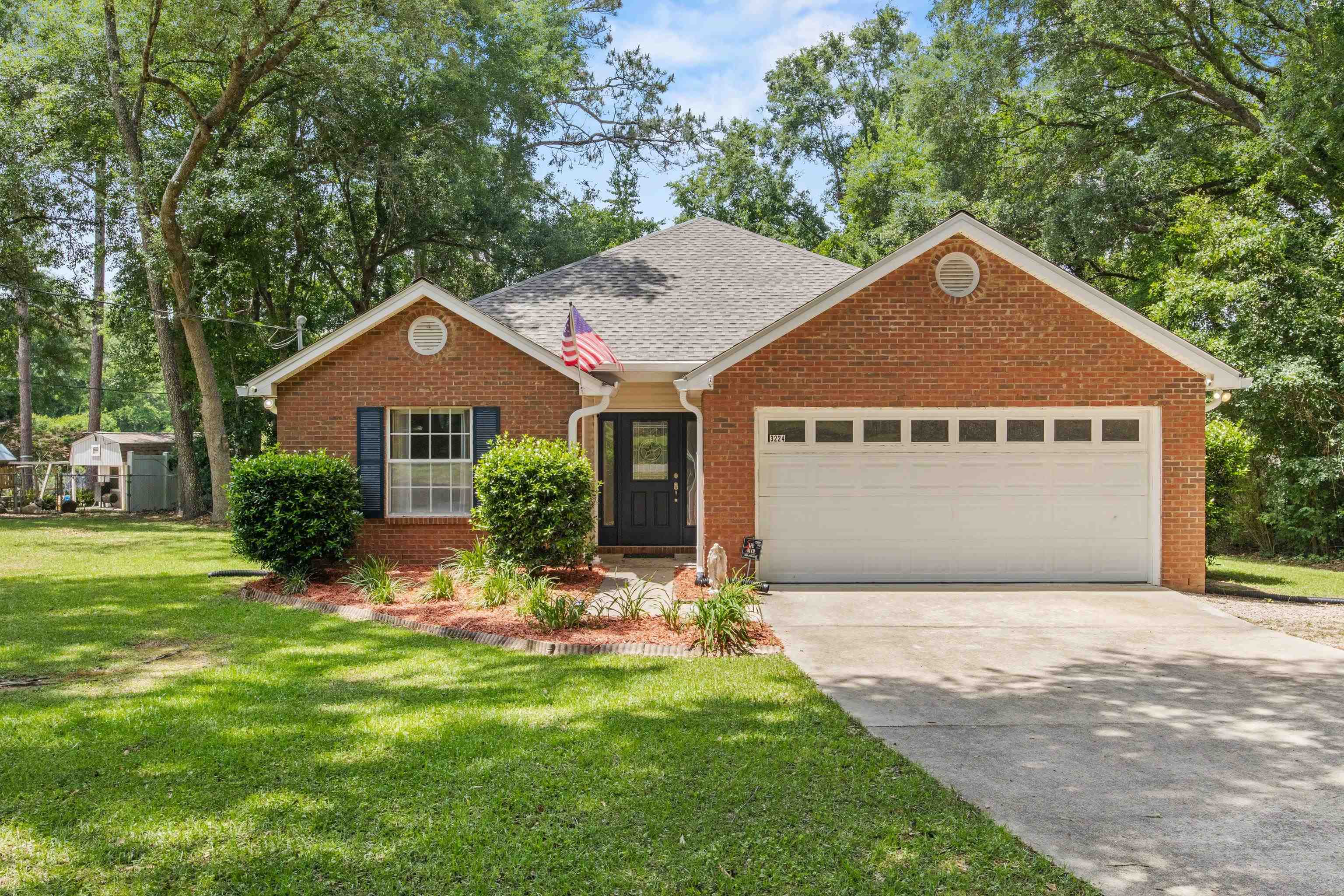 Property Photo: 3224 Lord Murphy Trail FL 32309