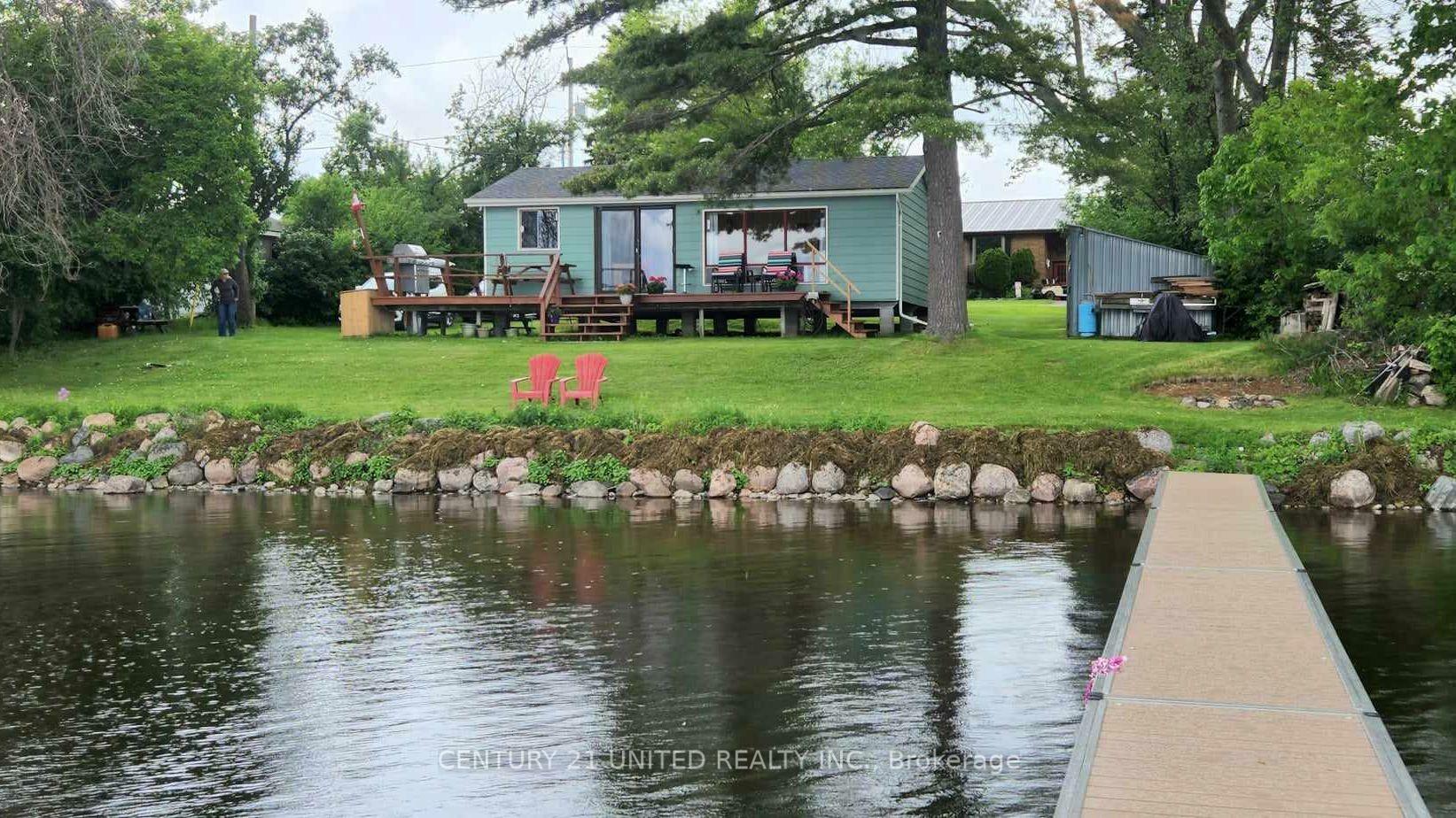 Property Photo: 37 Lakeshore Road ON K0L 2G0