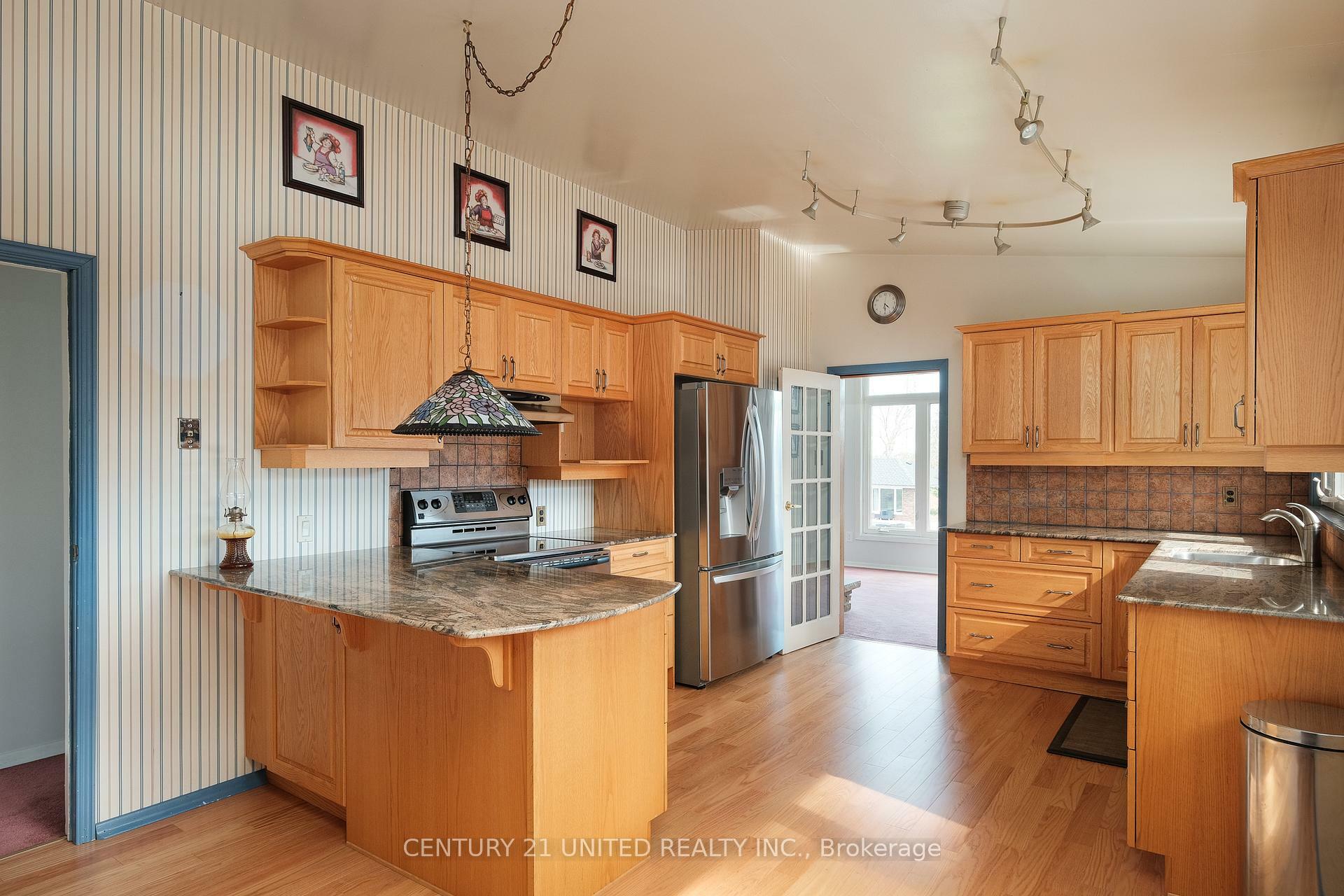 Photo de la propriété: 1261 Olympus Avenue ON K9H 6V9