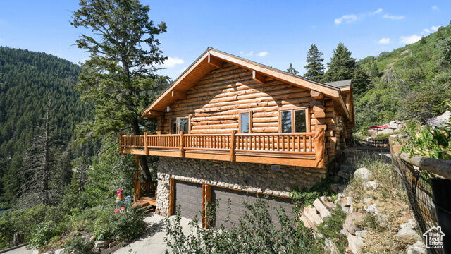 Property Photo: 705 Matterhorn Dr UT 84098