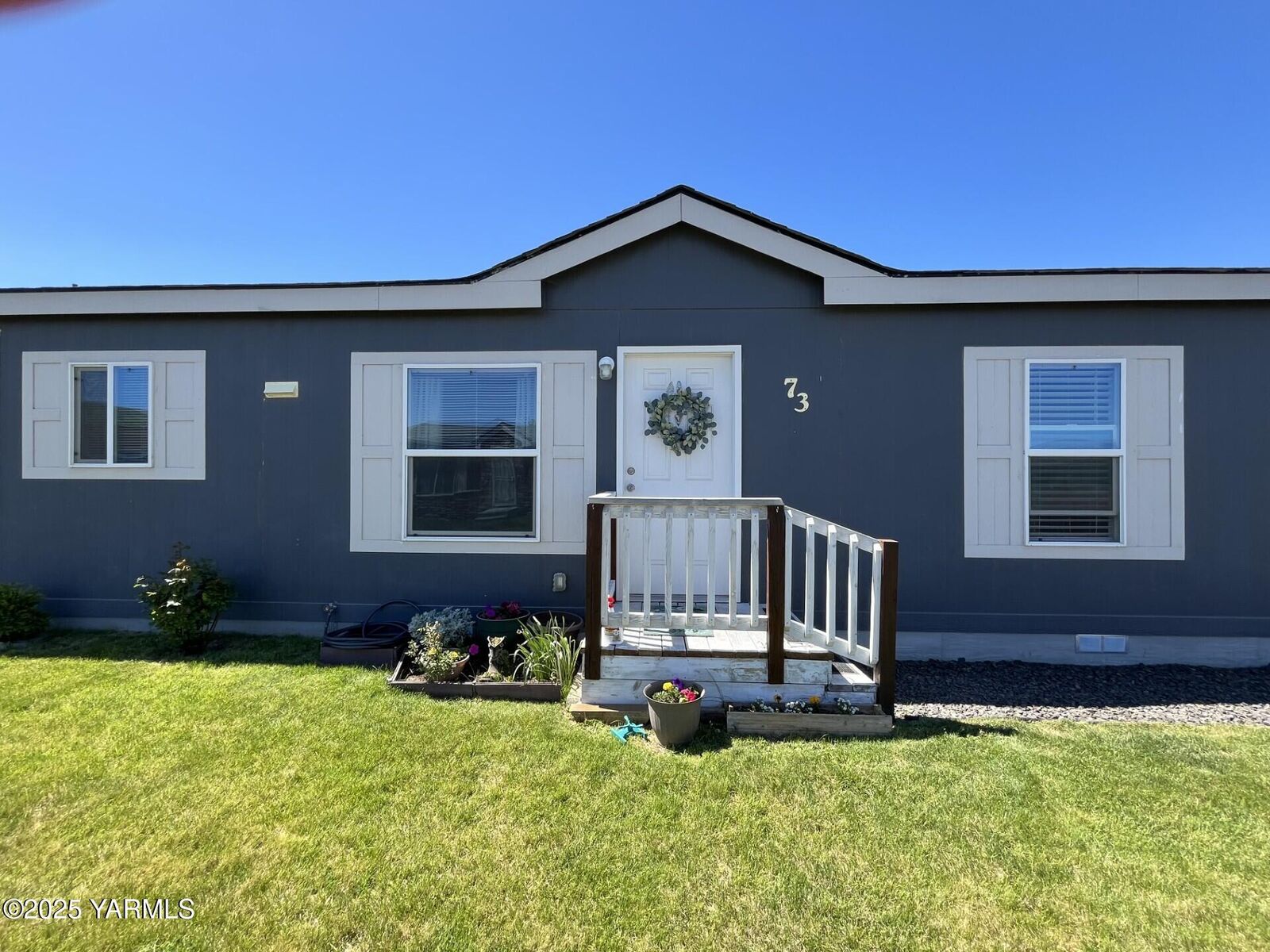 Property Photo:  2802 S 5th Ave 73  WA 98903 