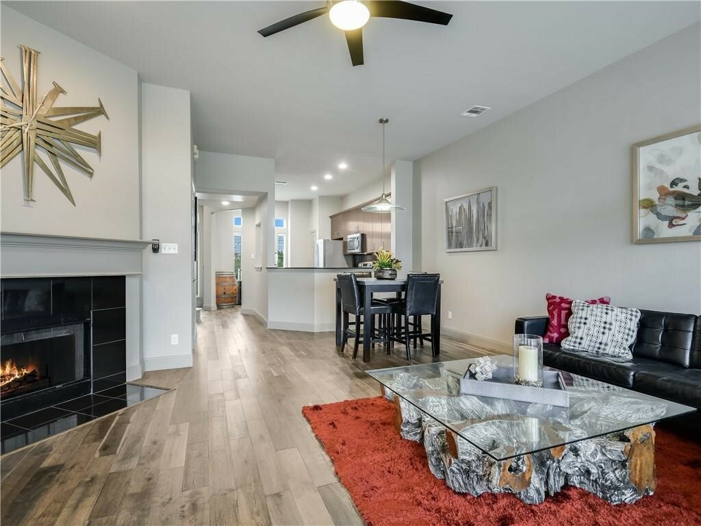 Property Photo: 2918 Ranch Road 620 N W-221 TX 78734