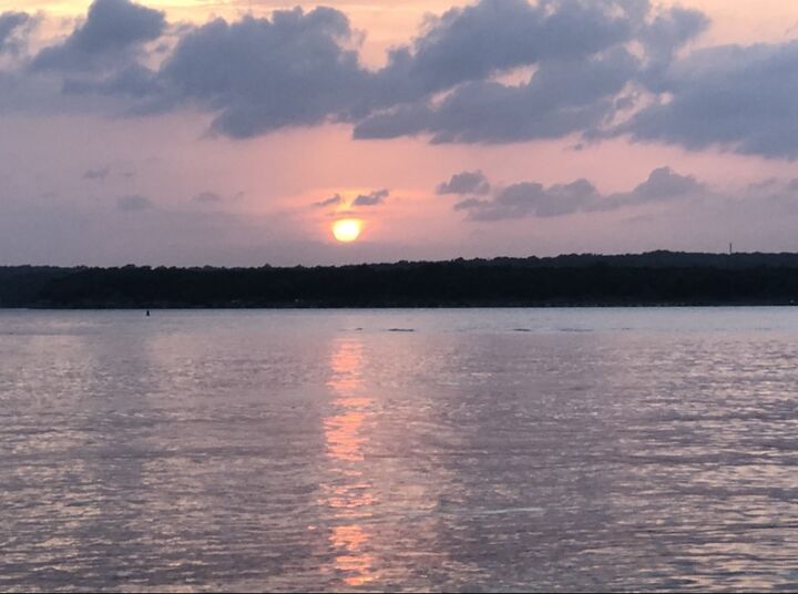 Property Photo: 2918 Ranch Road 620 N W-221 TX 78734