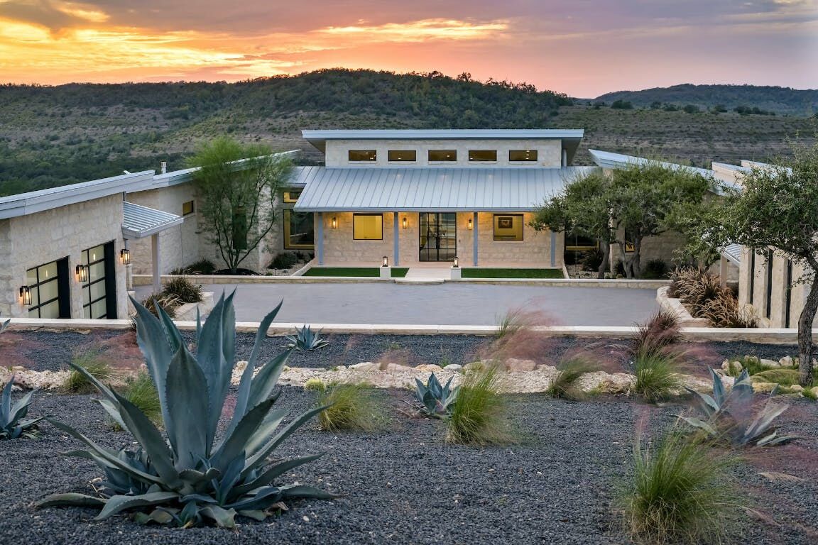 Property Photo:  1785 Backbone Ridge  TX 78666 