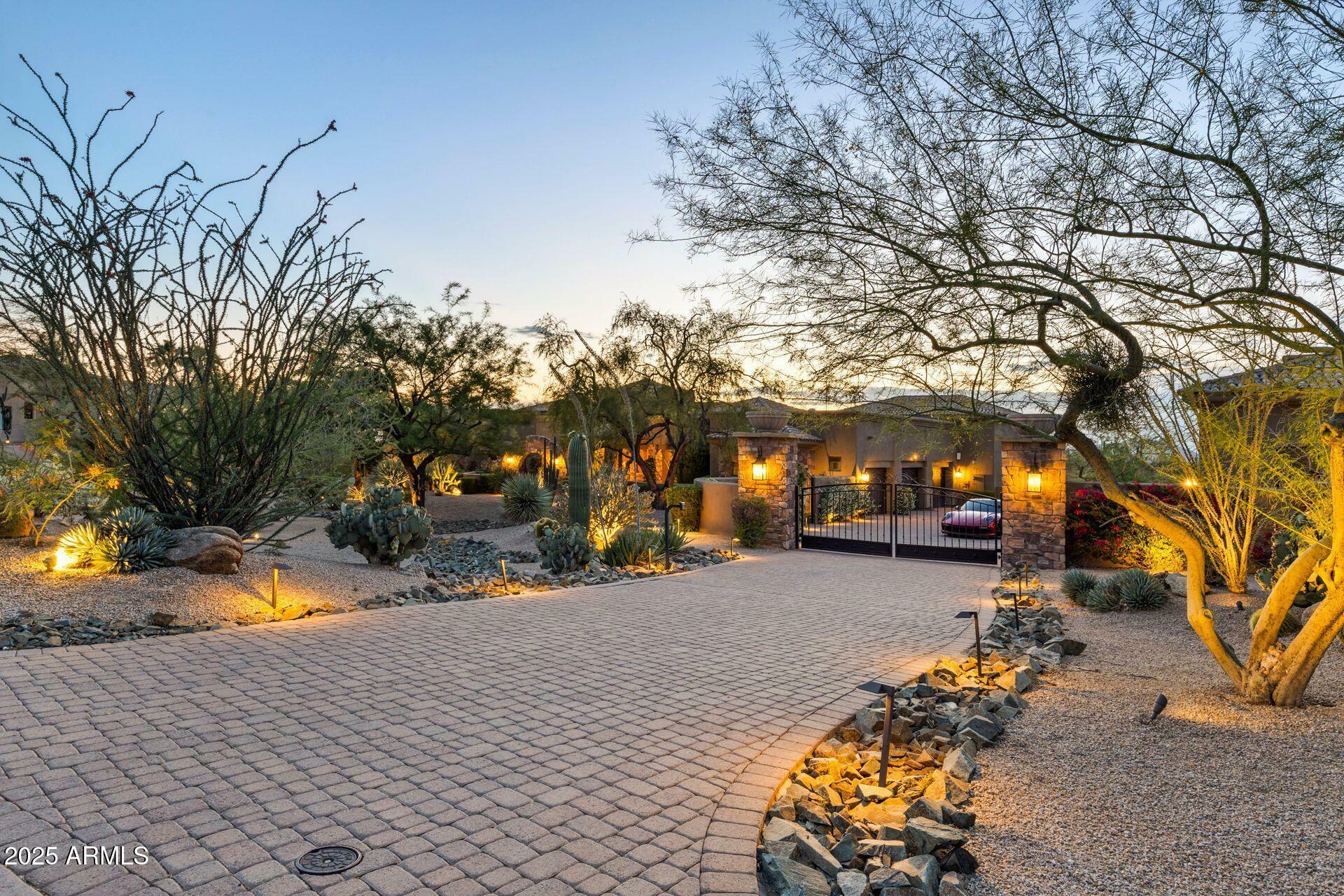 Property Photo: 10092 E Troon North Drive AZ 85262